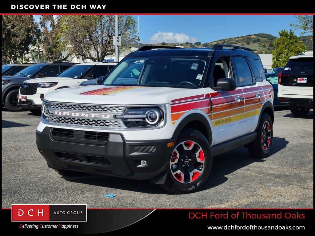 Certified 2025 Ford Bronco Sport Free Wheeling w/ Convenience Package AWD/4WD image 1