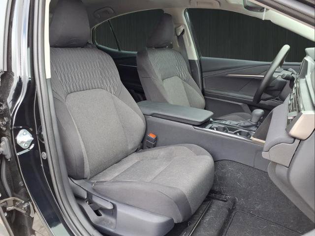 Used 2026 Toyota Camry LE FWD image 14