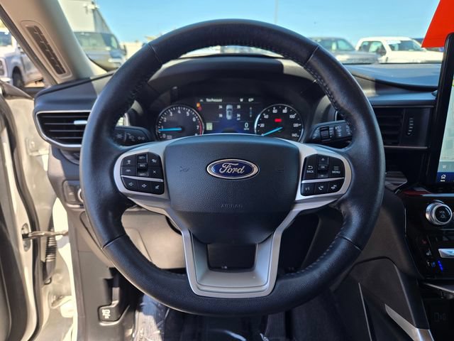 Certified 2022 Ford Explorer Limited w/ Limited Technology Package AWD/4WD image 20