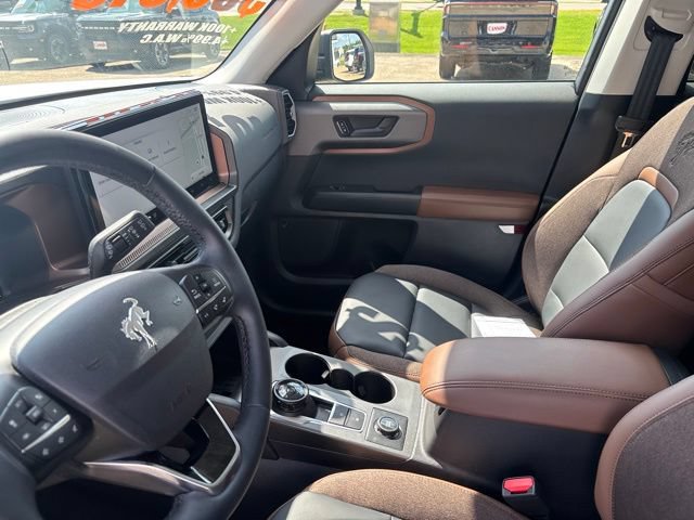 Certified 2025 Ford Bronco Sport Outer Banks w/ Outer Banks Tech Package+ AWD/4WD image 15