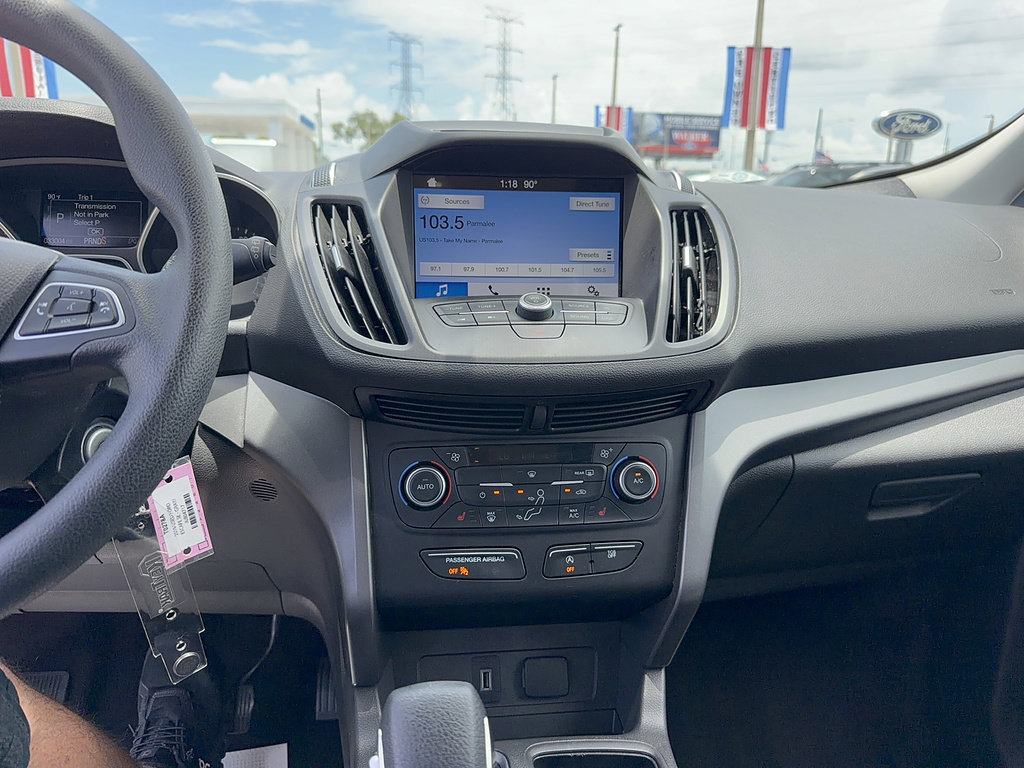 Certified 2018 Ford Escape SE w/ SE Sync 3 Package FWD image 23
