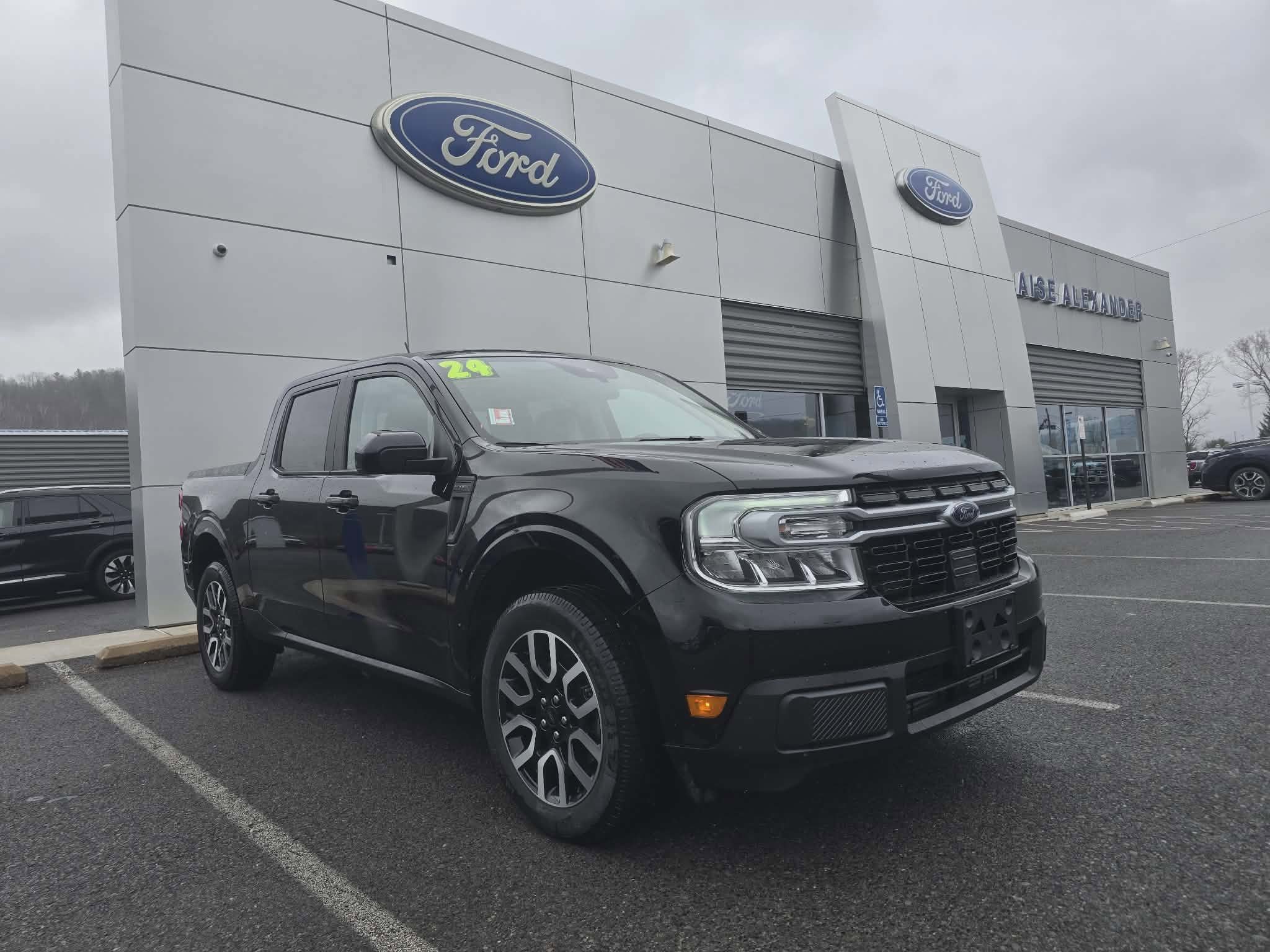 Certified 2024 Ford Maverick Lariat w/ 4K Tow Package