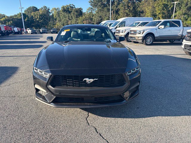 Certified 2024 Ford Mustang Coupe RWD image 6