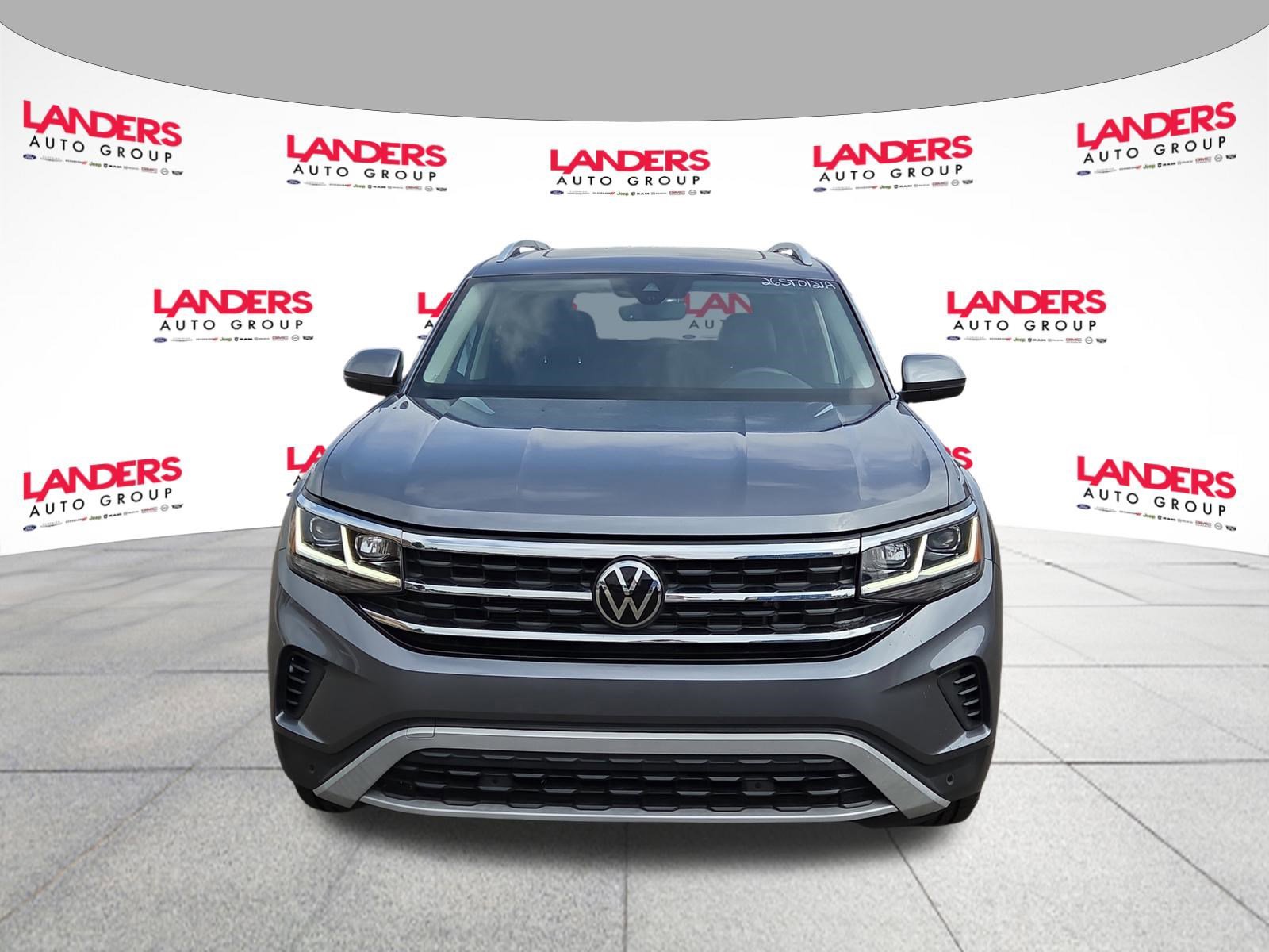 Used 2023 Volkswagen Atlas SEL AWD/4WD image 8