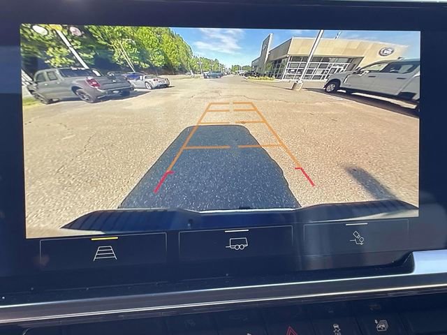 Used 2024 Chevrolet Silverado 2500 LT w/ Convenience Package image 26