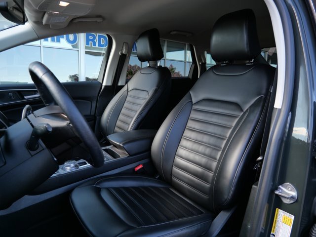 Certified 2024 Ford Edge SEL w/ Convenience Package AWD/4WD image 11