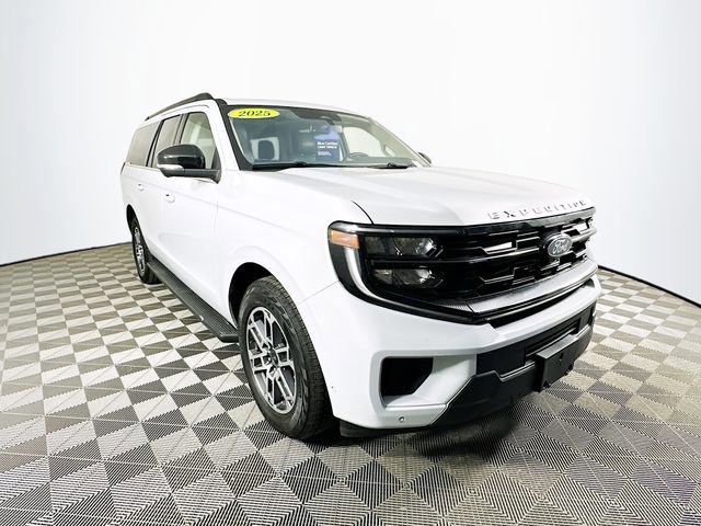 Certified 2025 Ford Expedition Max Active image 8