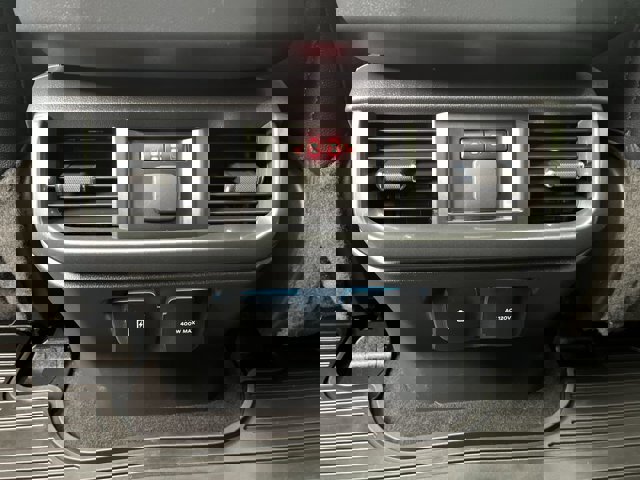 Certified 2023 Ford F150 Lariat w/ Equipment Group 502A High AWD/4WD image 17