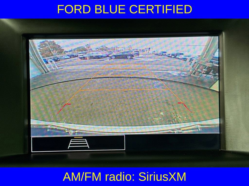 Used 2024 GMC Terrain SLE w/ Driver Convenience Package image 13