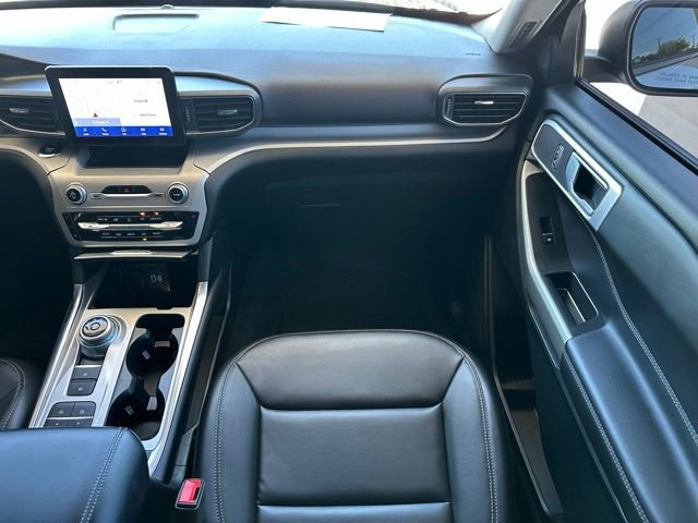 Certified 2023 Ford Explorer XLT w/ Equipment Group 202A image 12