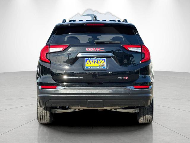 Used 2023 GMC Terrain AT4 image 4