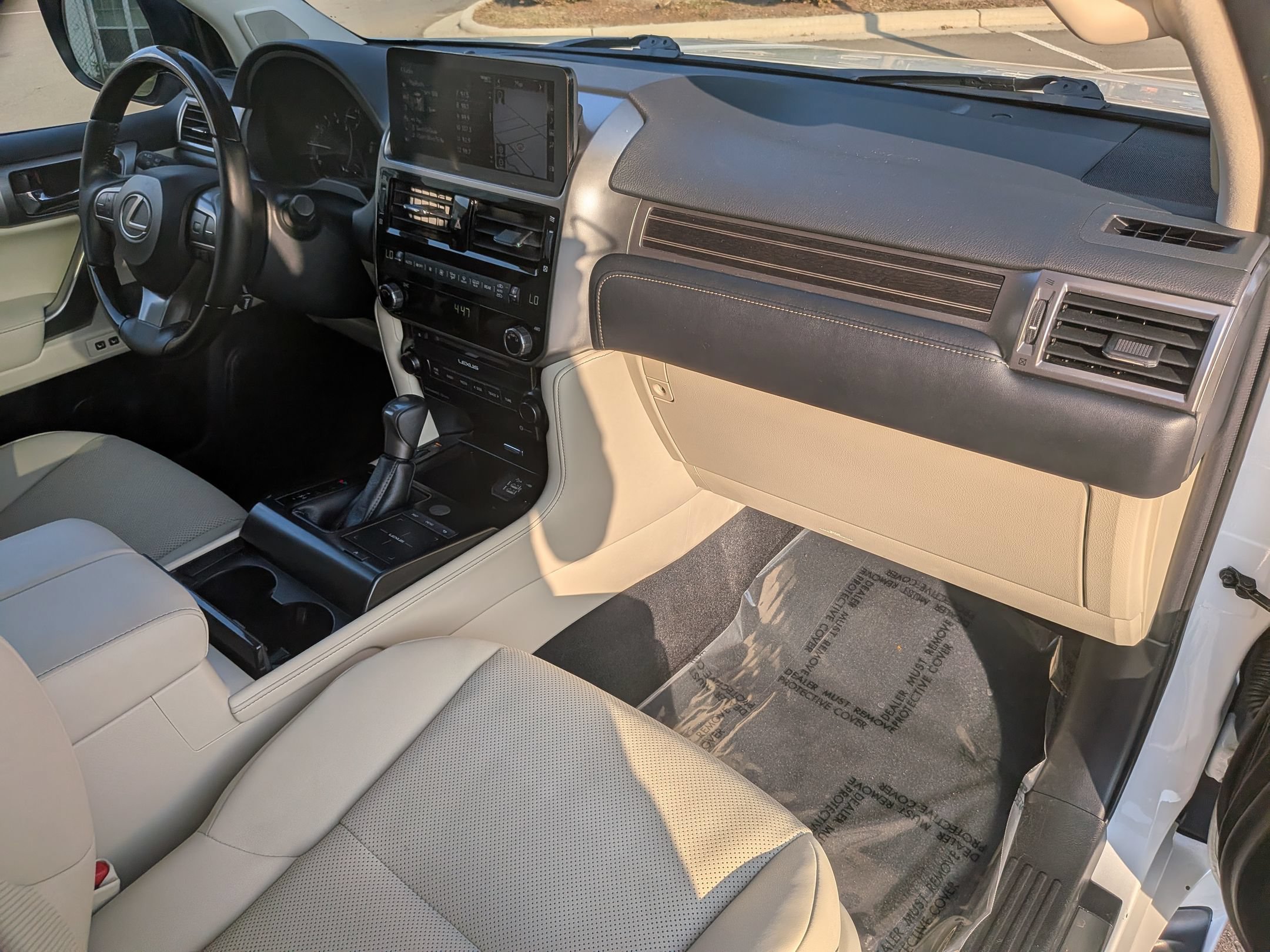 Used 2023 Lexus GX 460 Premium w/ Premium Package AWD/4WD image 37