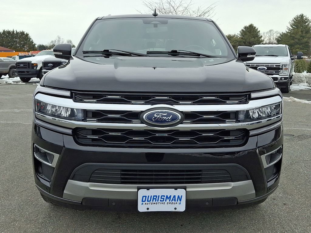 Certified 2024 Ford Expedition Limited image 2