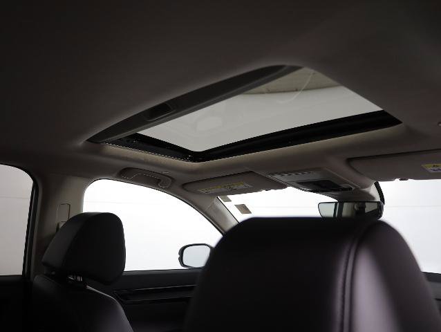 Used 2025 Honda CR-V EX-L image 26