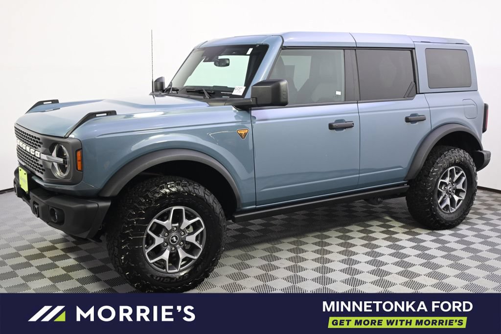 Certified 2025 Ford Bronco Badlands AWD/4WD image 2