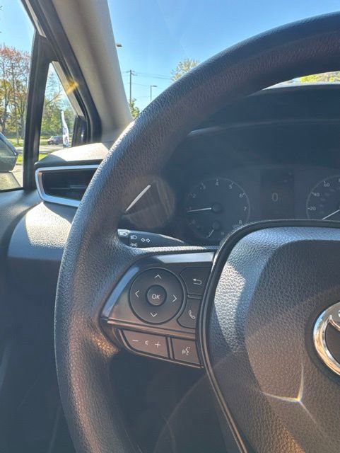 Used 2023 Toyota Corolla LE FWD image 24