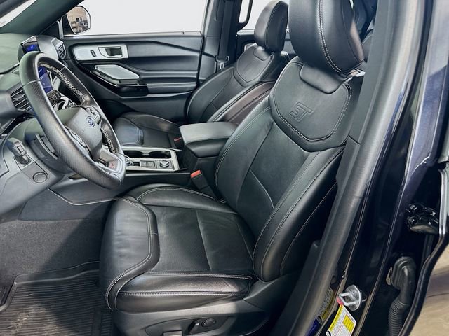 Certified 2022 Ford Explorer ST w/ Equipment Group 401A image 18