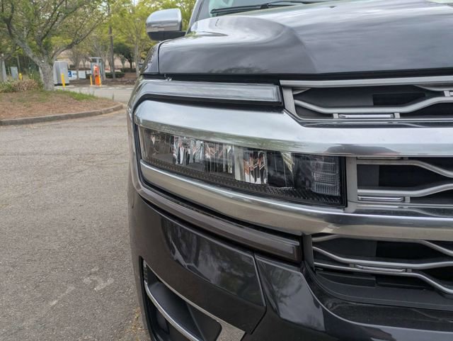 Certified 2022 Ford Expedition Max Platinum image 12