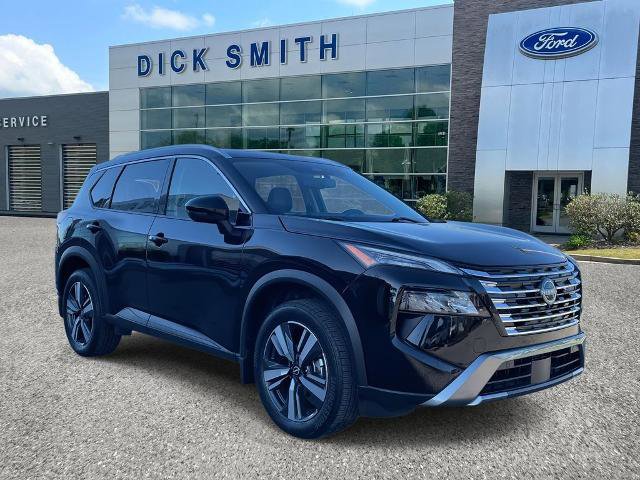 Used 2024 Nissan Rogue SL w/ SL Premium Package image 1