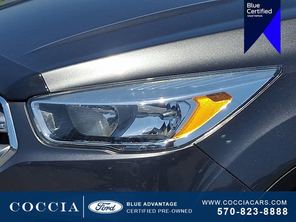 Certified 2017 Ford Escape SE AWD/4WD image 9