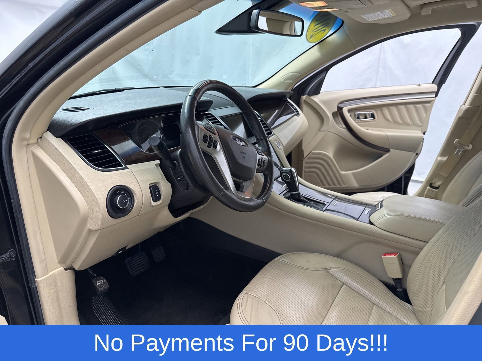 Certified 2018 Ford Taurus Limited image 10