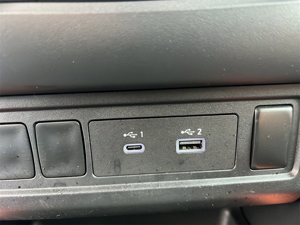 Used 2022 Nissan Frontier PRO-4X w/ Off-Road Protection Package image 15