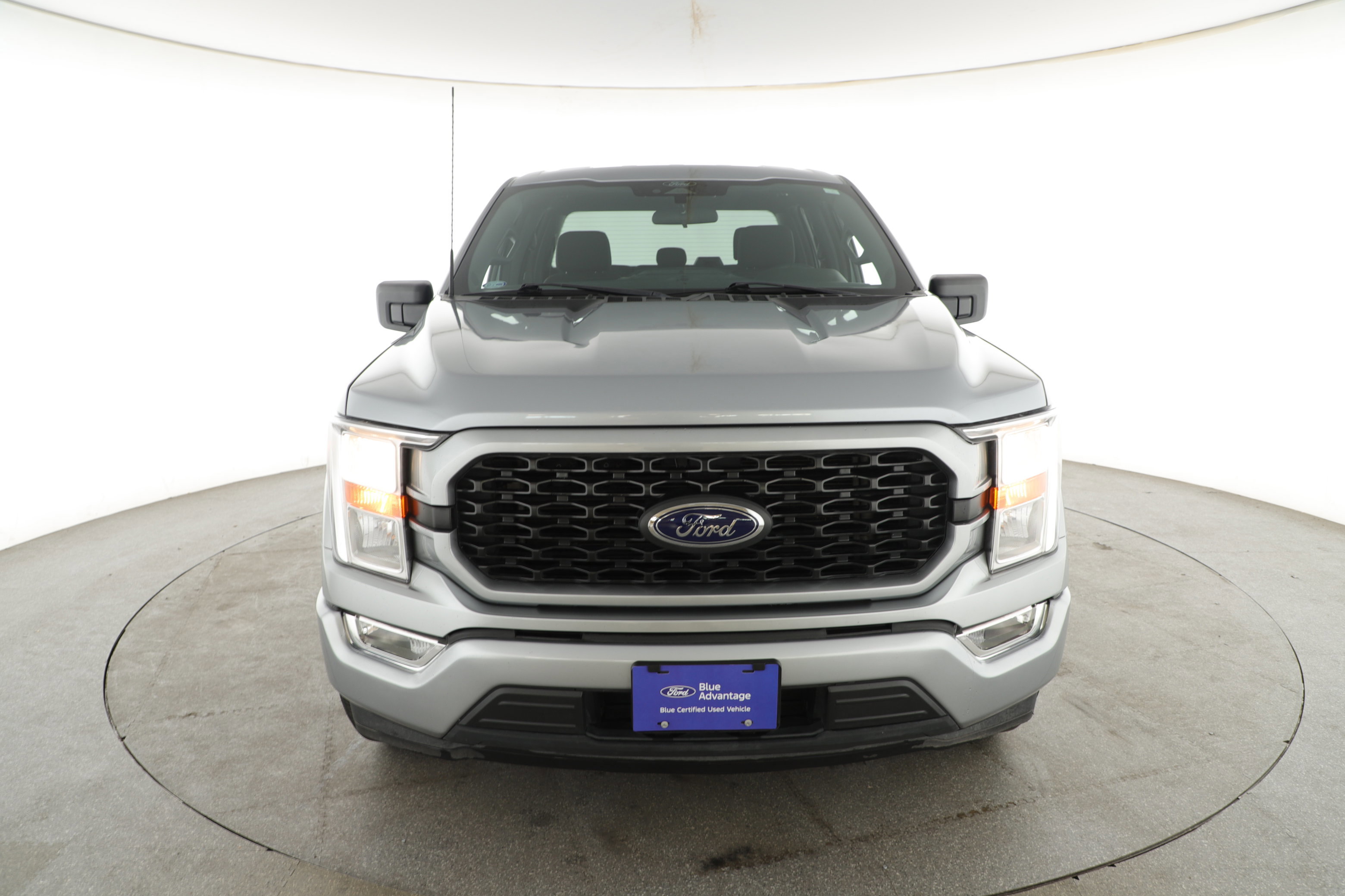 Certified 2022 Ford F150 XL w/ STX Appearance Package image 4