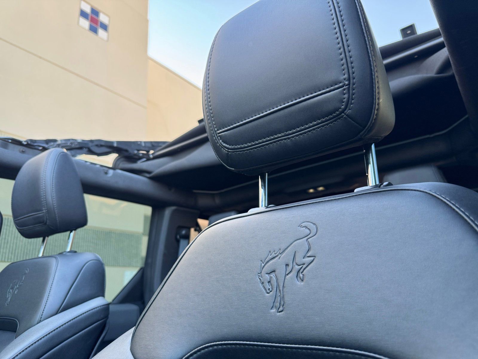 Certified 2022 Ford Bronco Black Diamond image 30