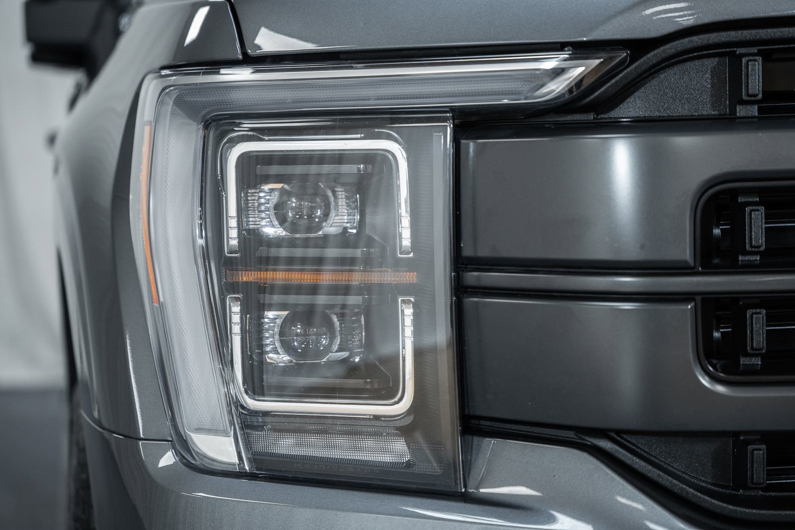 Certified 2023 Ford F150 Lariat w/ Equipment Group 502A High image 14