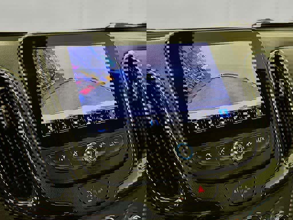 Used 2022 Chevrolet Equinox RS w/ RS Leather Package image 27