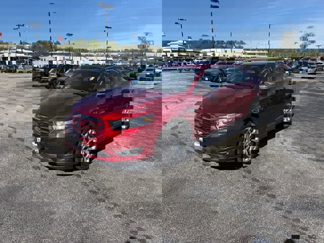 Certified 2017 Ford Taurus Limited FWD image 1