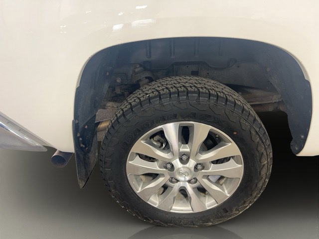 Used 2021 Toyota Tundra Limited w/ TRD Off-Road Package AWD/4WD image 32