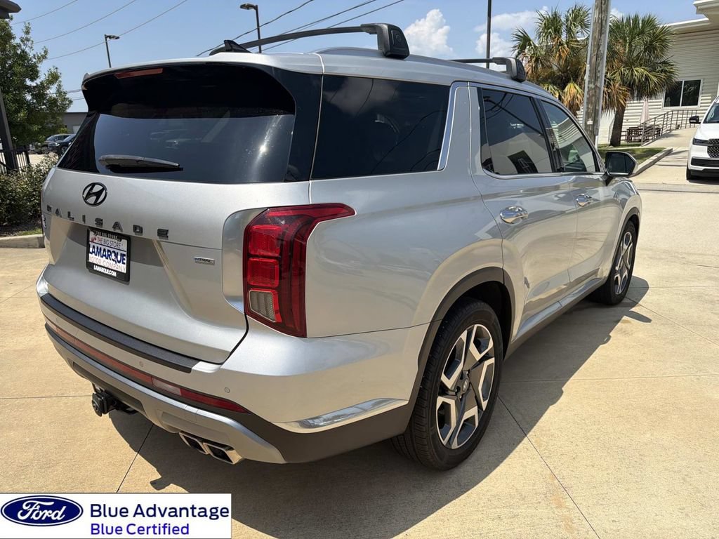 Used 2023 Hyundai Palisade Limited w/ Cargo Package AWD/4WD image 11