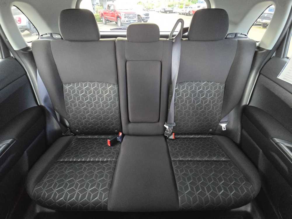 Used 2025 Mitsubishi Outlander Sport ES AWD/4WD image 17