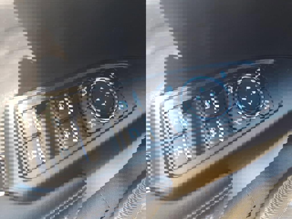 Certified 2025 Ford Ranger XLT w/ Equipment Group 301A High image 21