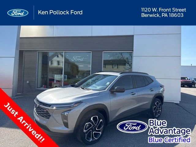 Used 2025 Chevrolet Trax RS w/ Sunroof Package