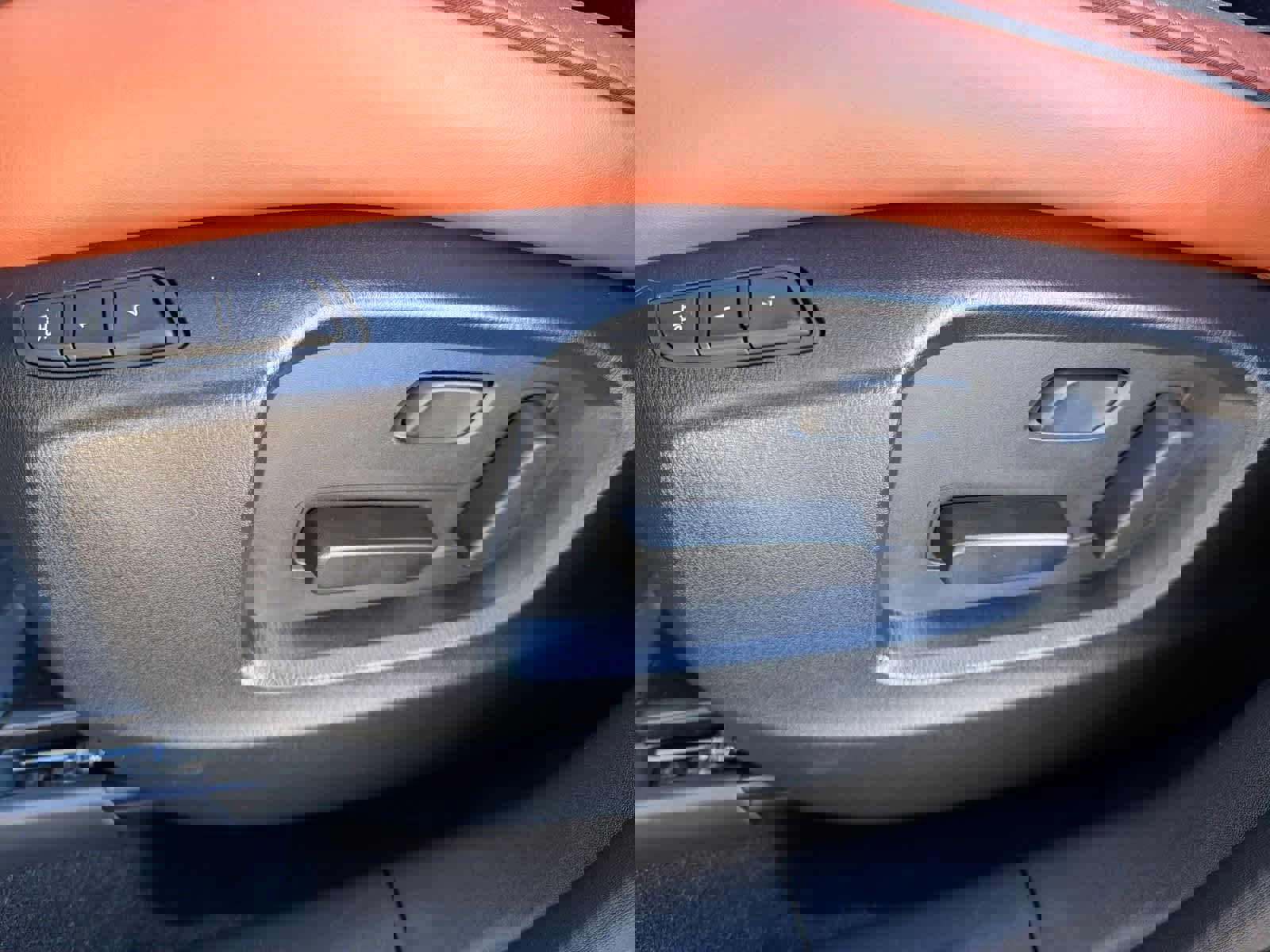 Used 2025 MAZDA CX-5 Carbon Edition image 18