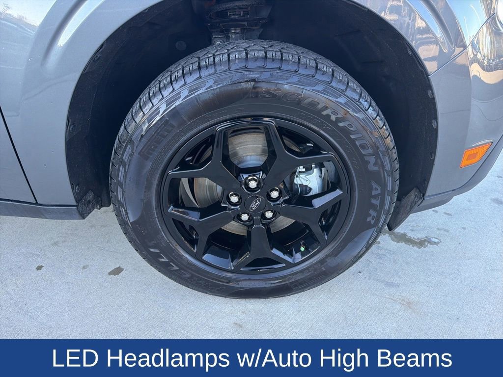 Certified 2024 Ford Maverick XLT w/ XLT Luxury Package image 10