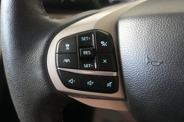 Certified 2023 Ford Explorer Limited w/ Equipment Group 301A AWD/4WD image 14