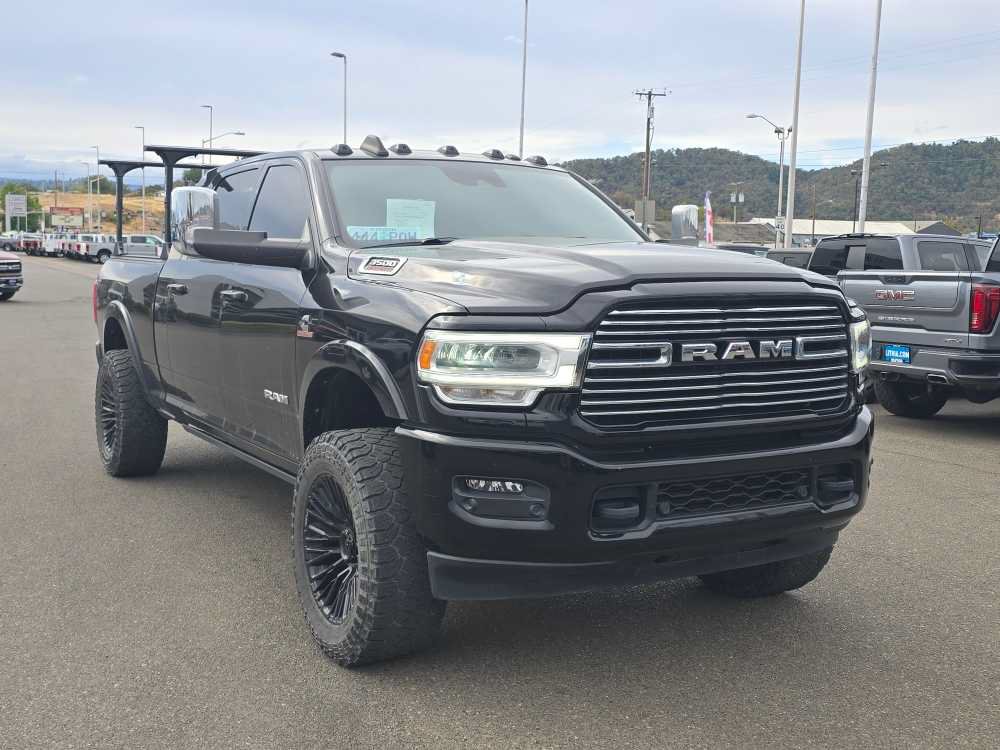Used 2022 RAM 3500 Laramie AWD/4WD image 11