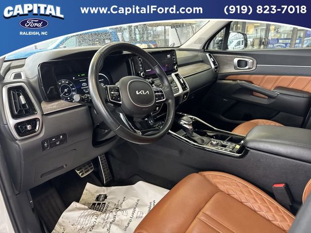 Used 2022 Kia Sorento SX Prestige w/ Rust Color Package image 18