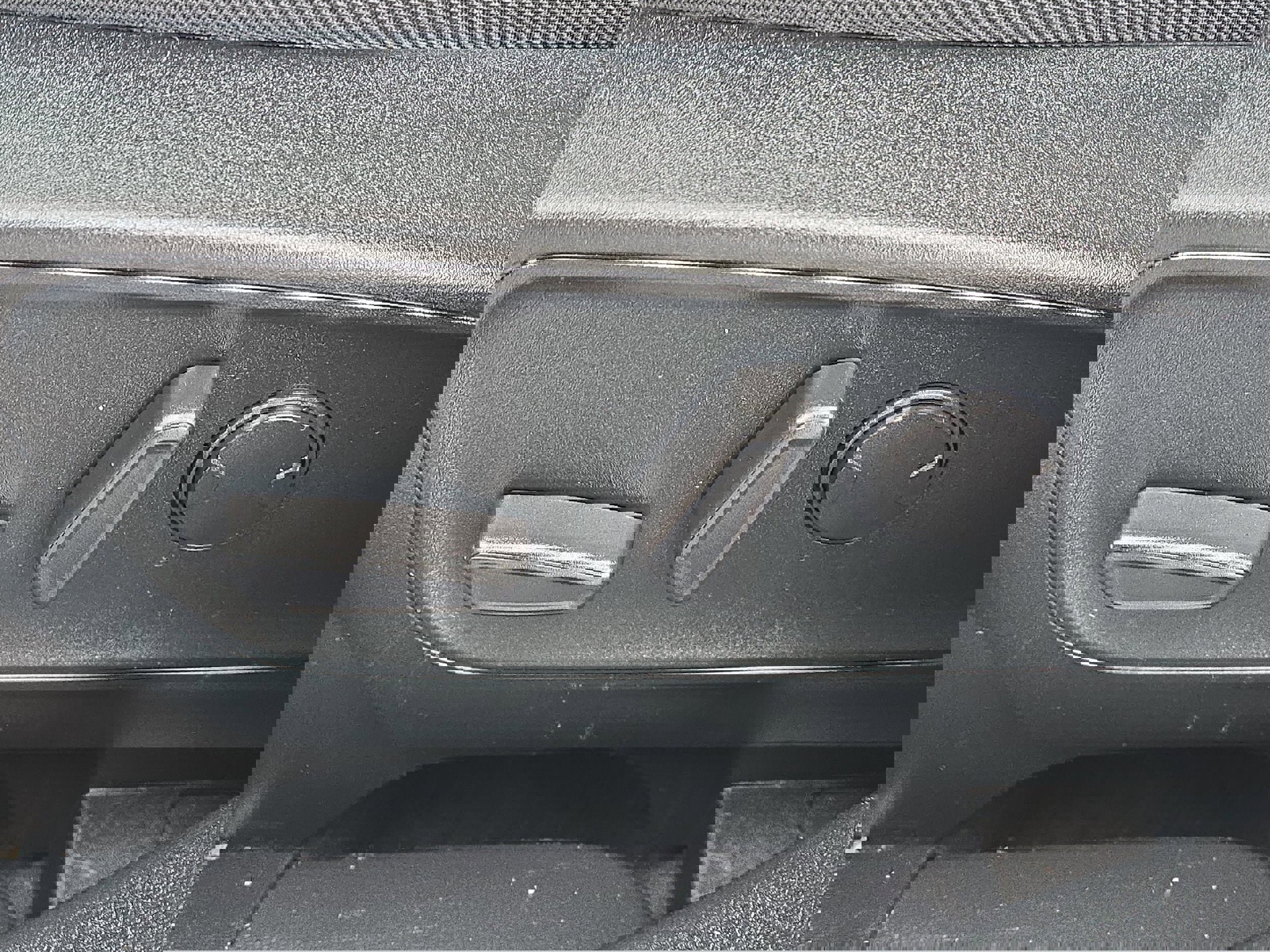 Certified 2022 Ford Escape SE w/ SE Sport Appearance Package image 23