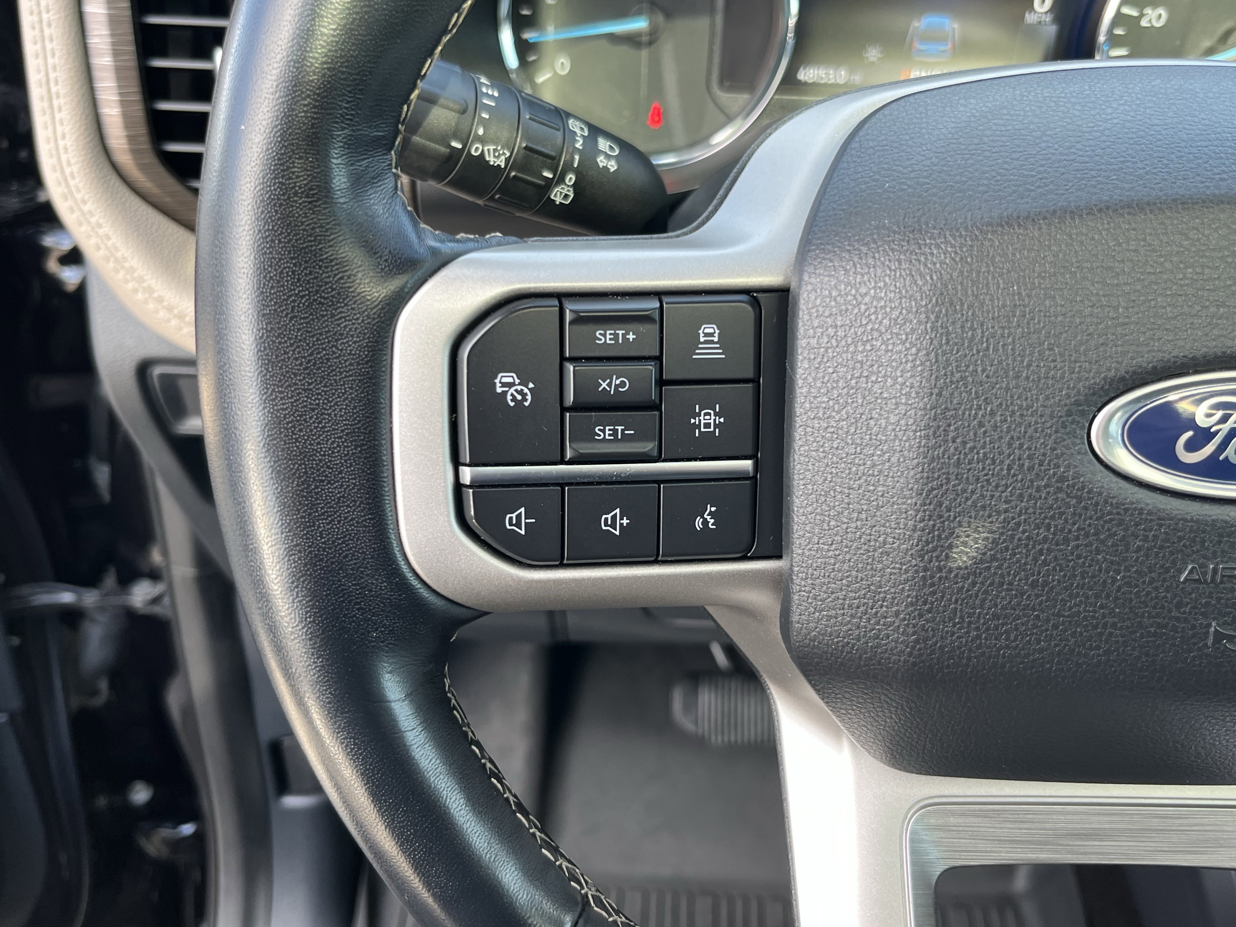 Certified 2022 Ford Expedition Limited w/ Equipment Group 302A image 18