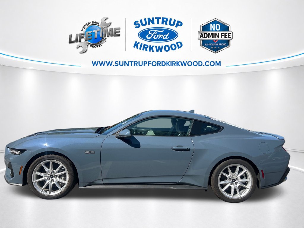 Certified 2025 Ford Mustang GT Premium RWD image 2
