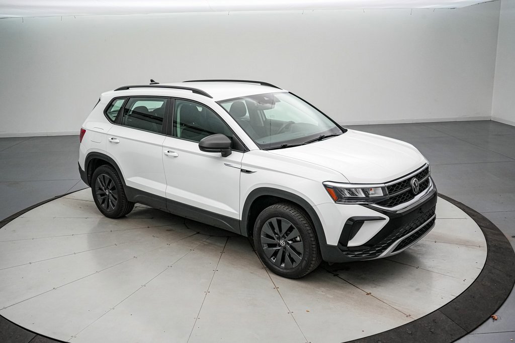 Used 2024 Volkswagen Taos S image 8