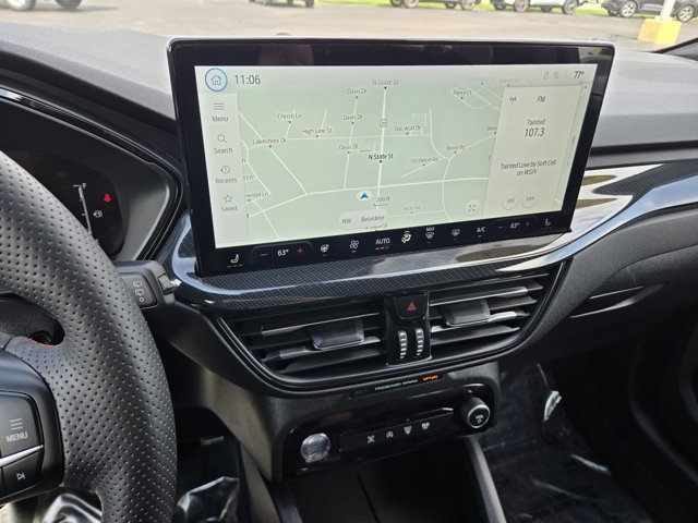 Certified 2023 Ford Escape ST-Line AWD/4WD image 9