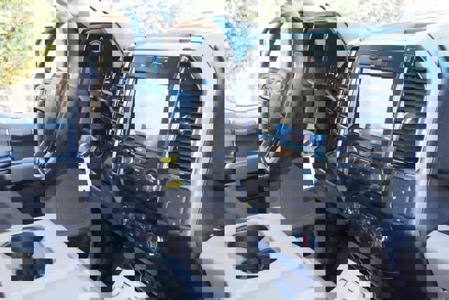 Certified 2020 Ford F150 XLT w/ Equipment Group 302A Luxury image 10