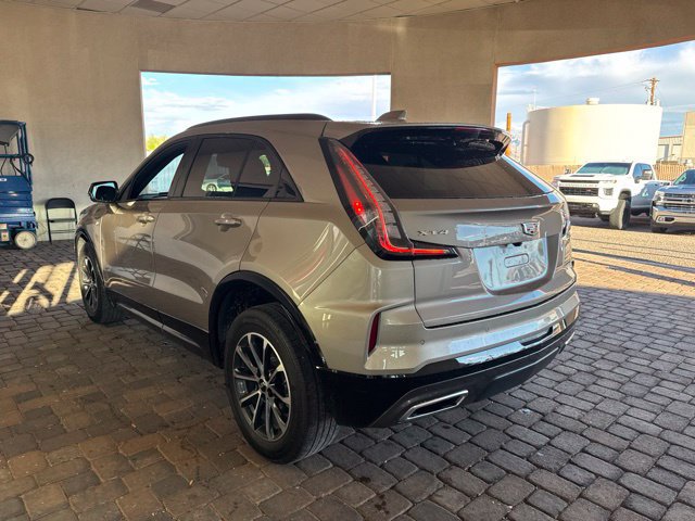 Used 2024 Cadillac XT4 Sport w/ Cold Weather Package FWD image 2