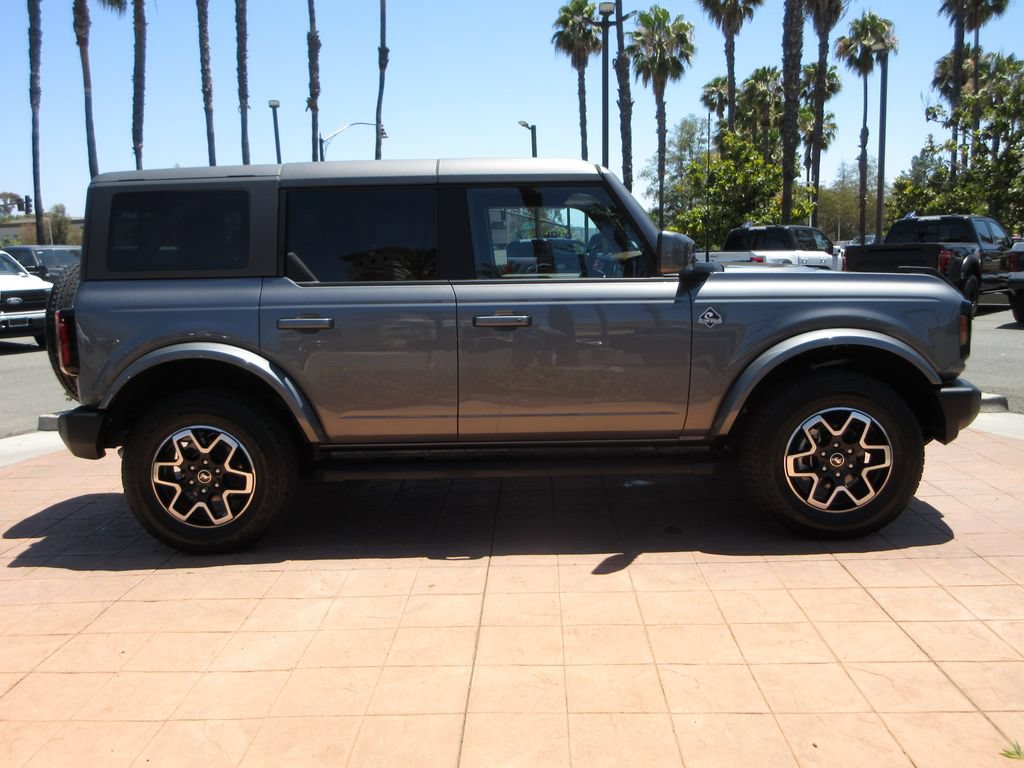Certified 2024 Ford Bronco Outer Banks AWD/4WD image 5