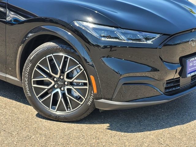 Certified 2025 Ford Mustang Mach-E Premium AWD/4WD image 6